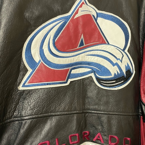 Colorado Avalanche Black and Red Leather Jacket - Picture 6 of 11